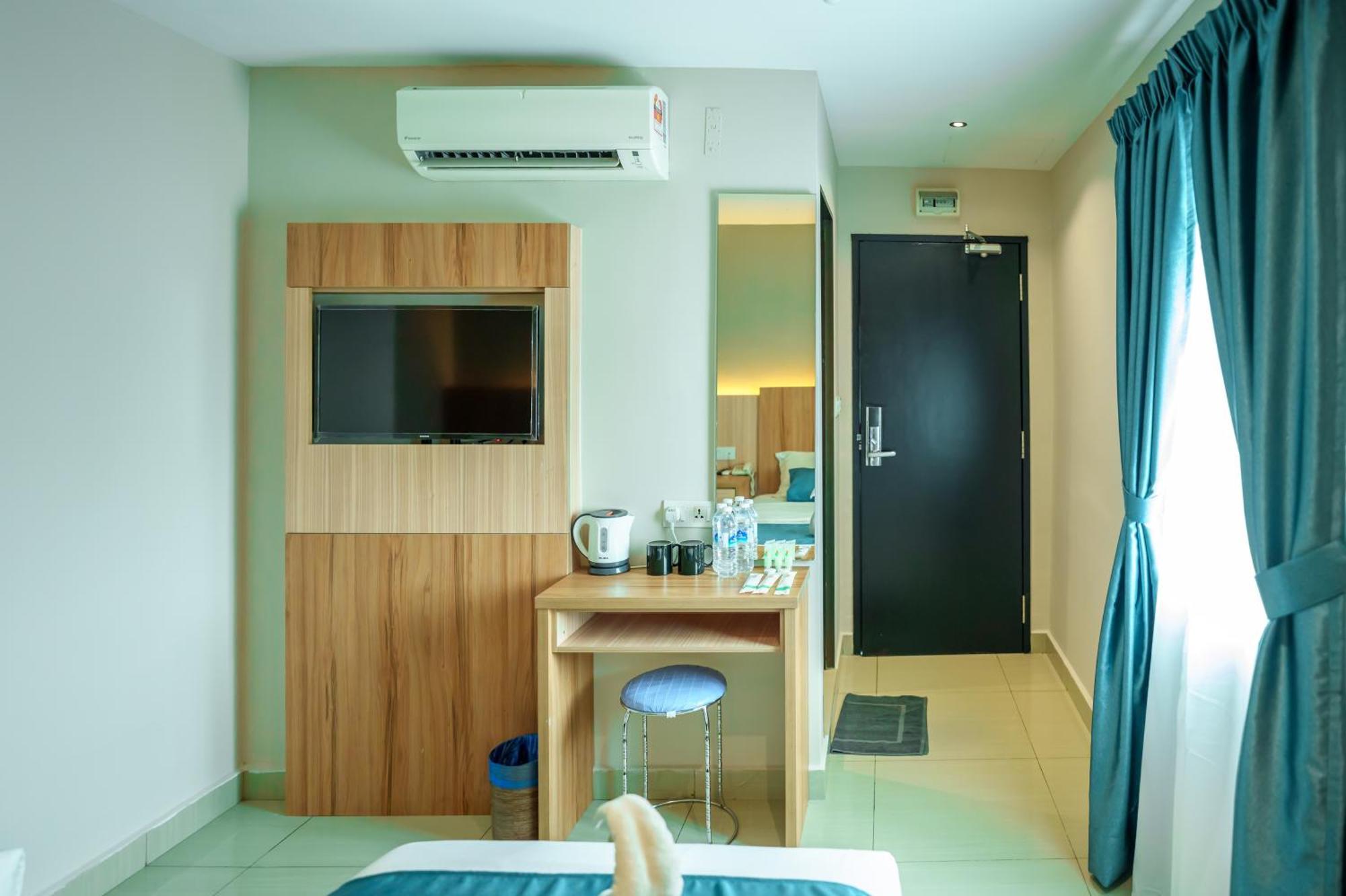 Alaxis Hotel Куала Лумпур Екстериор снимка